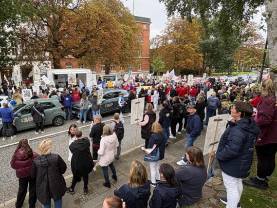 „Pflege ist kein Sparschwein!“